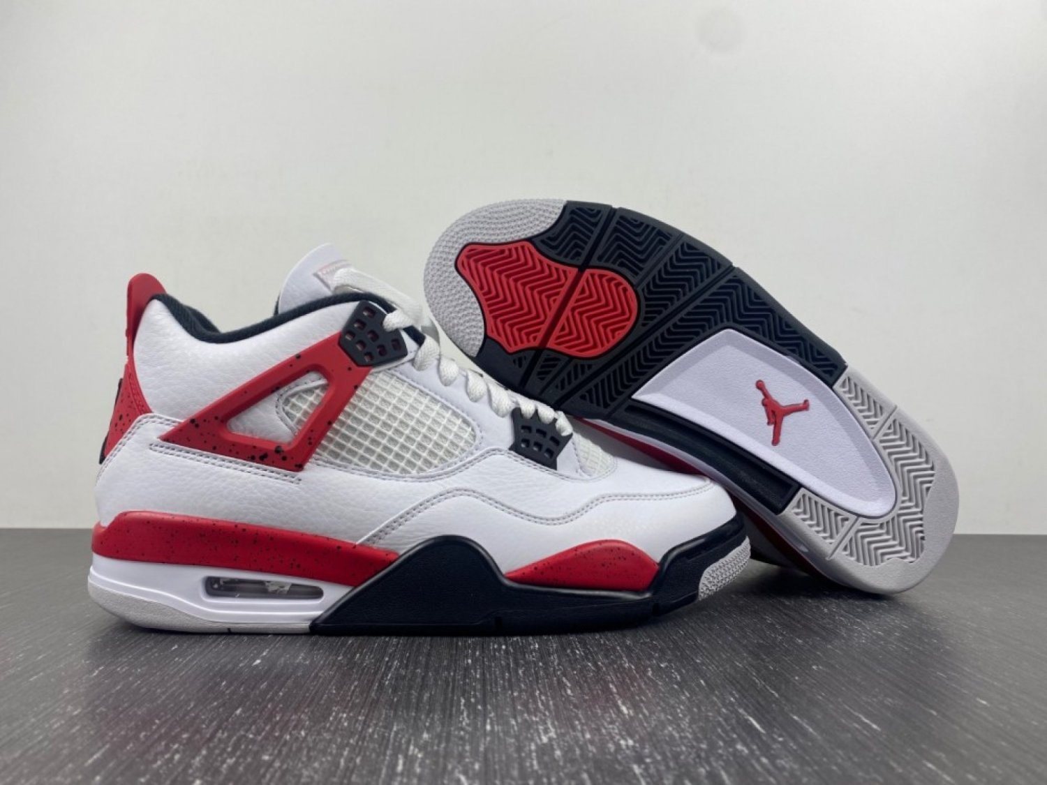 Air Jordan 4 Retro Red Cement_2