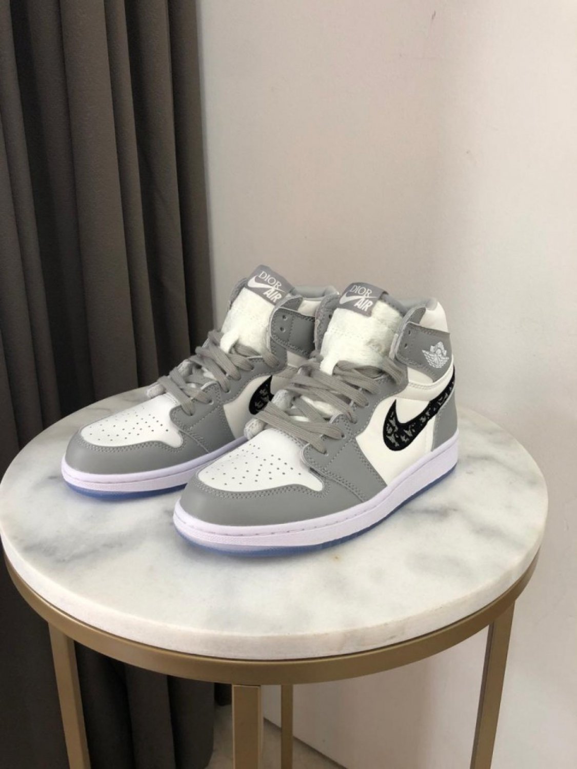 Jordan 1 Retro High Dior_1