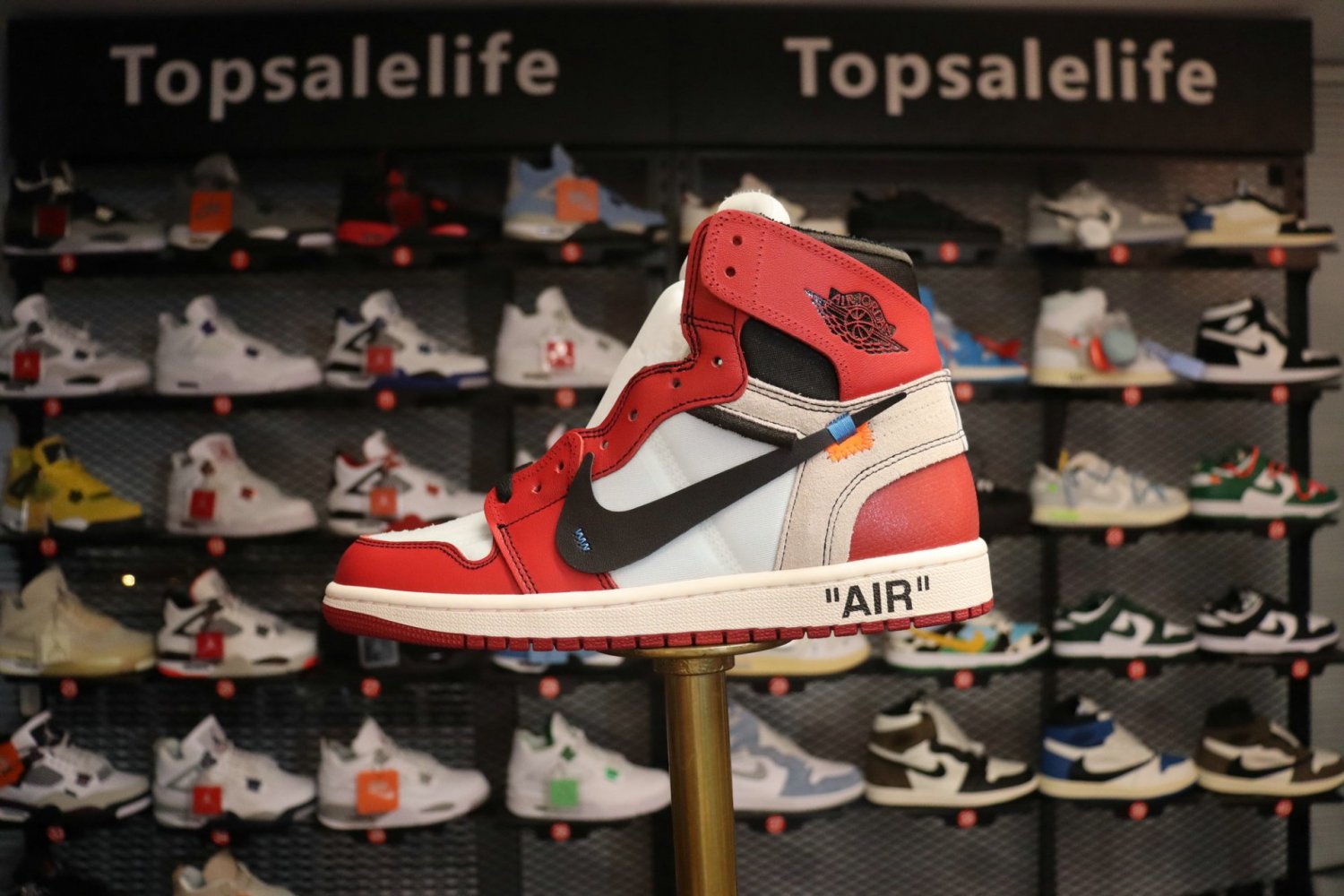 Jordan 1 Retro High Off-White Chicago