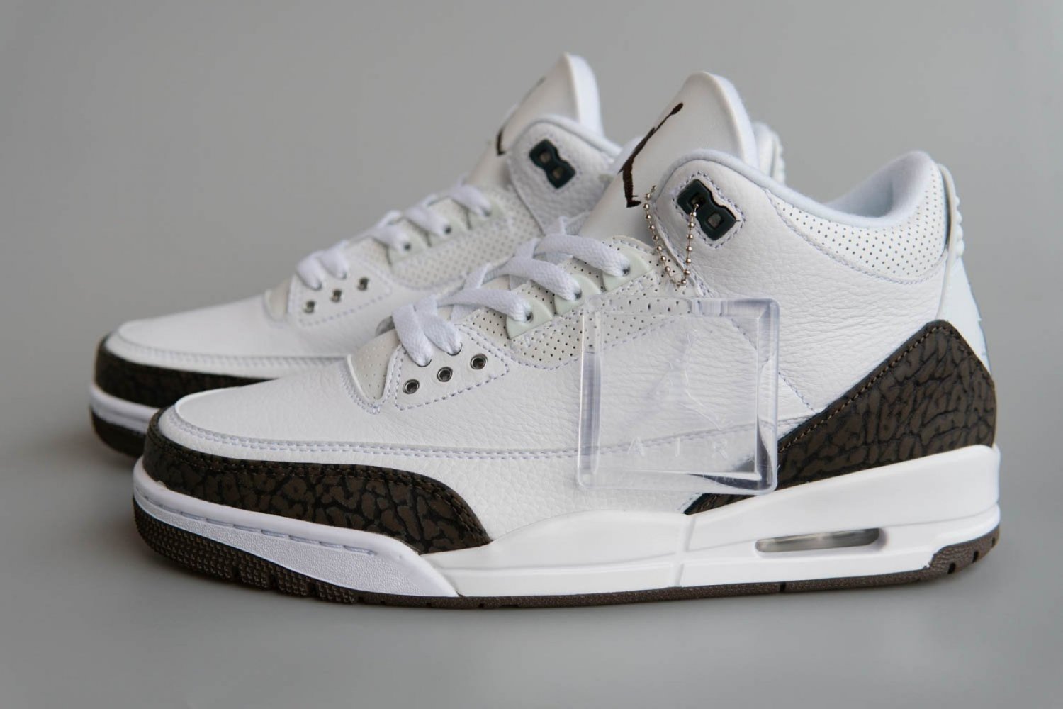 Jordan 3 Retro Mocha