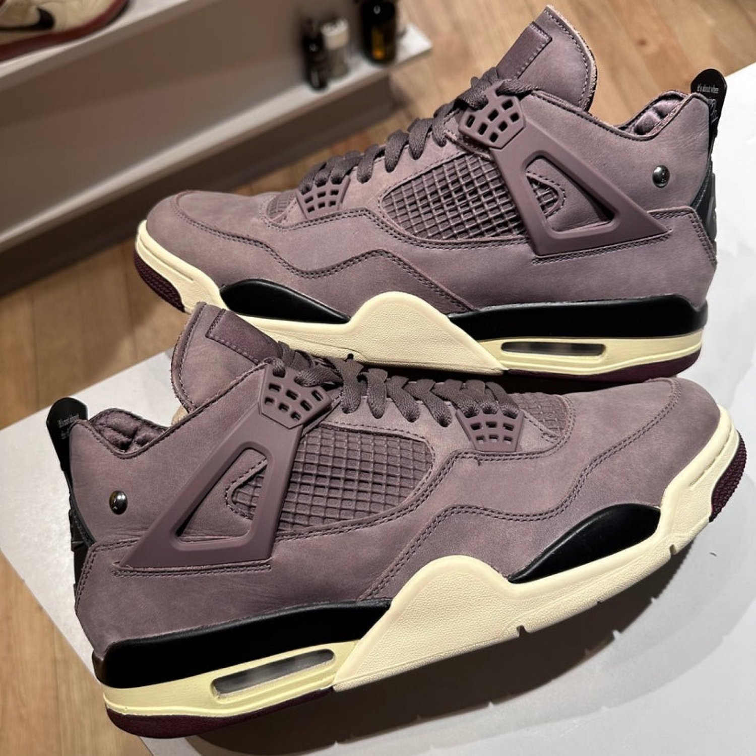 Jordan 4 Retro A Ma Mani&Atilde;&copy;re Violet Ore