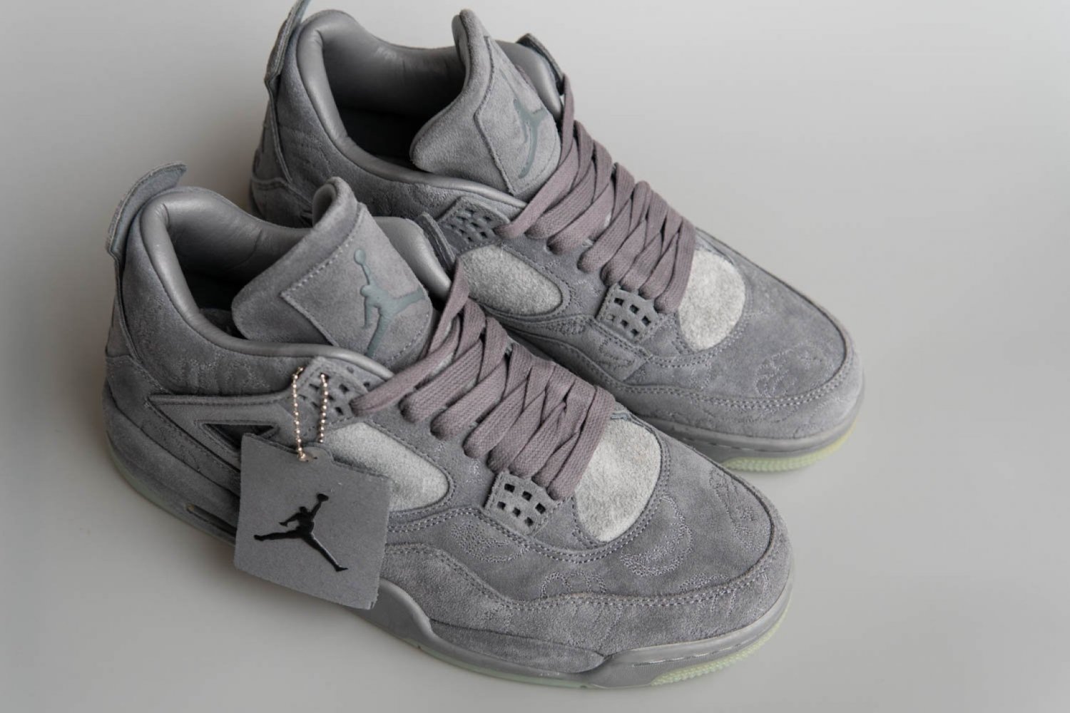Jordan 4 Retro Kaws Grey