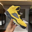 Jordan 5 Retro Michigan (2019)