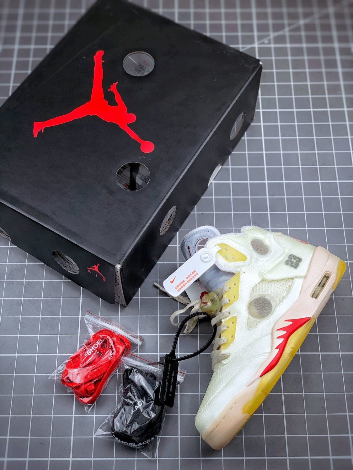 Jordan 5 Retro Off-White Sail_1