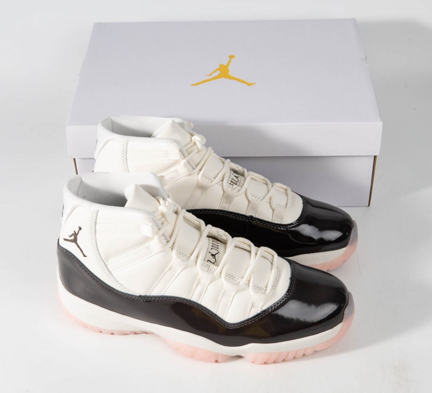Jordan 11 Neapolitan