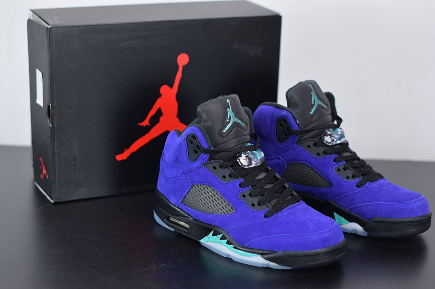 Nike Air Jordan 5 Retro Alternate Grape_1