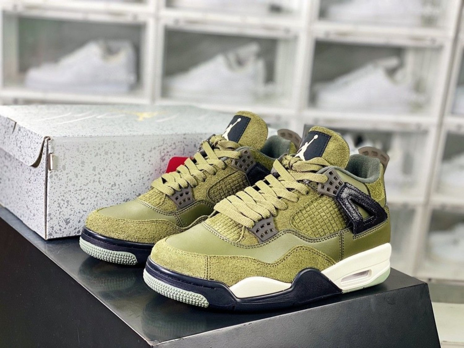 Nike Air Jordan 4 Retro SE Craft Medium Olive_1