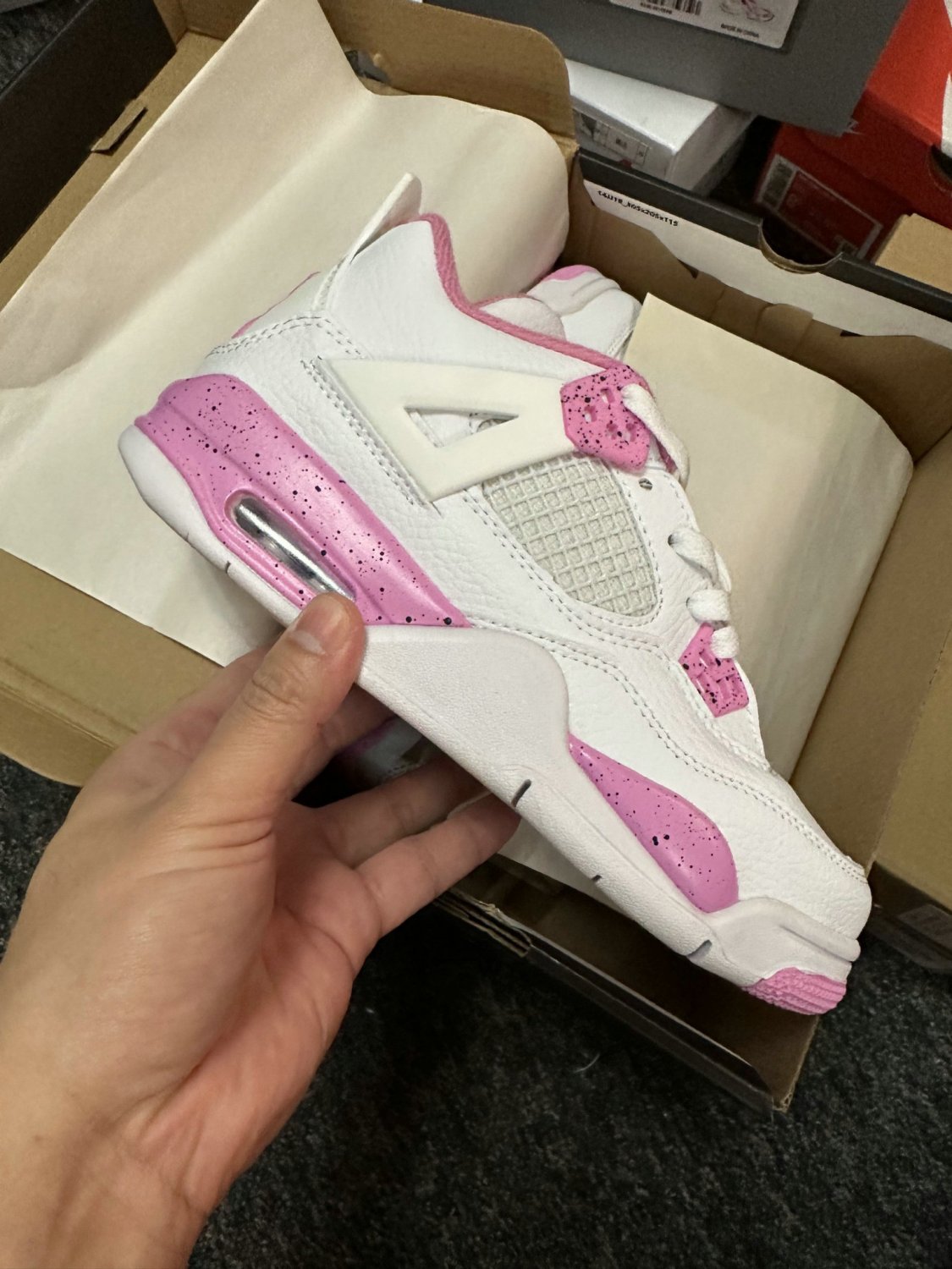 Nike Air Jordan 4 Retro Pink Oreo_1