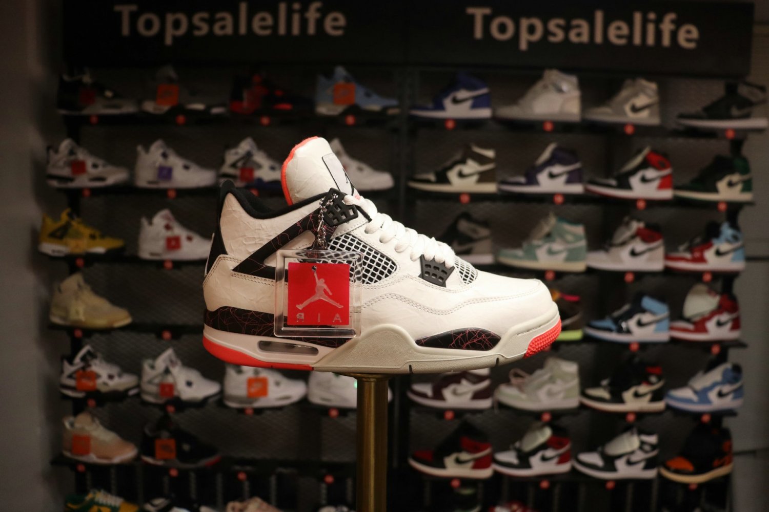 Nike Air Jordan 4 Retro Flight Nostalgia_1