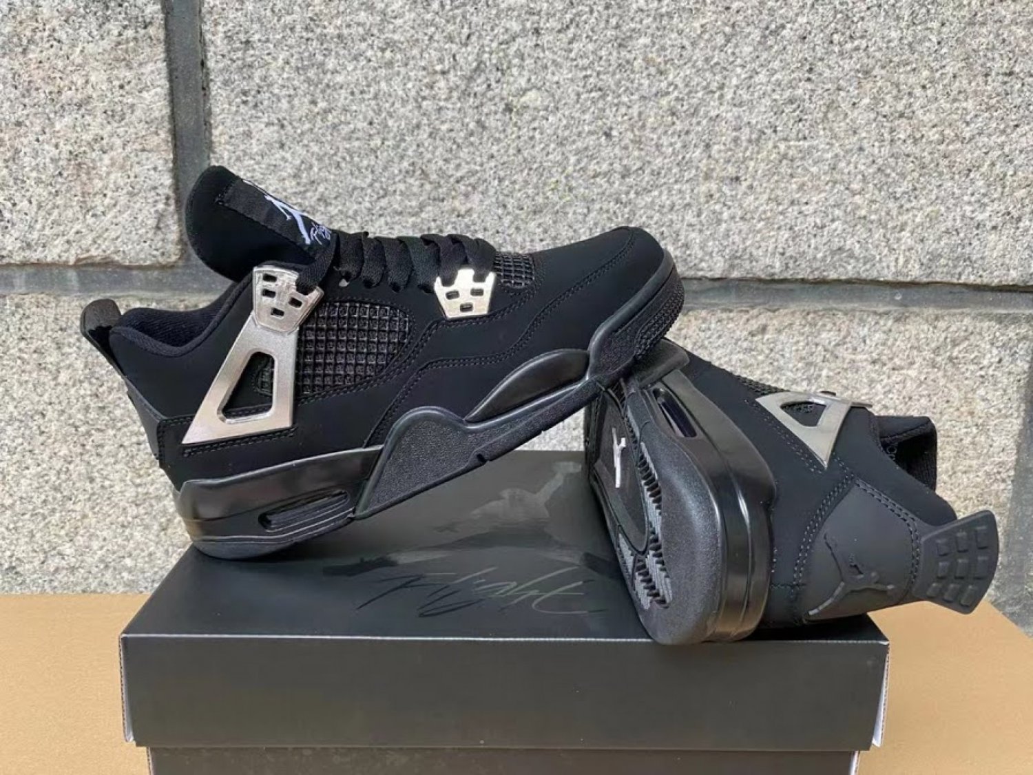 Nike Air Jordan 4 Black Cat &acirc;��Chrome&acirc;��_1