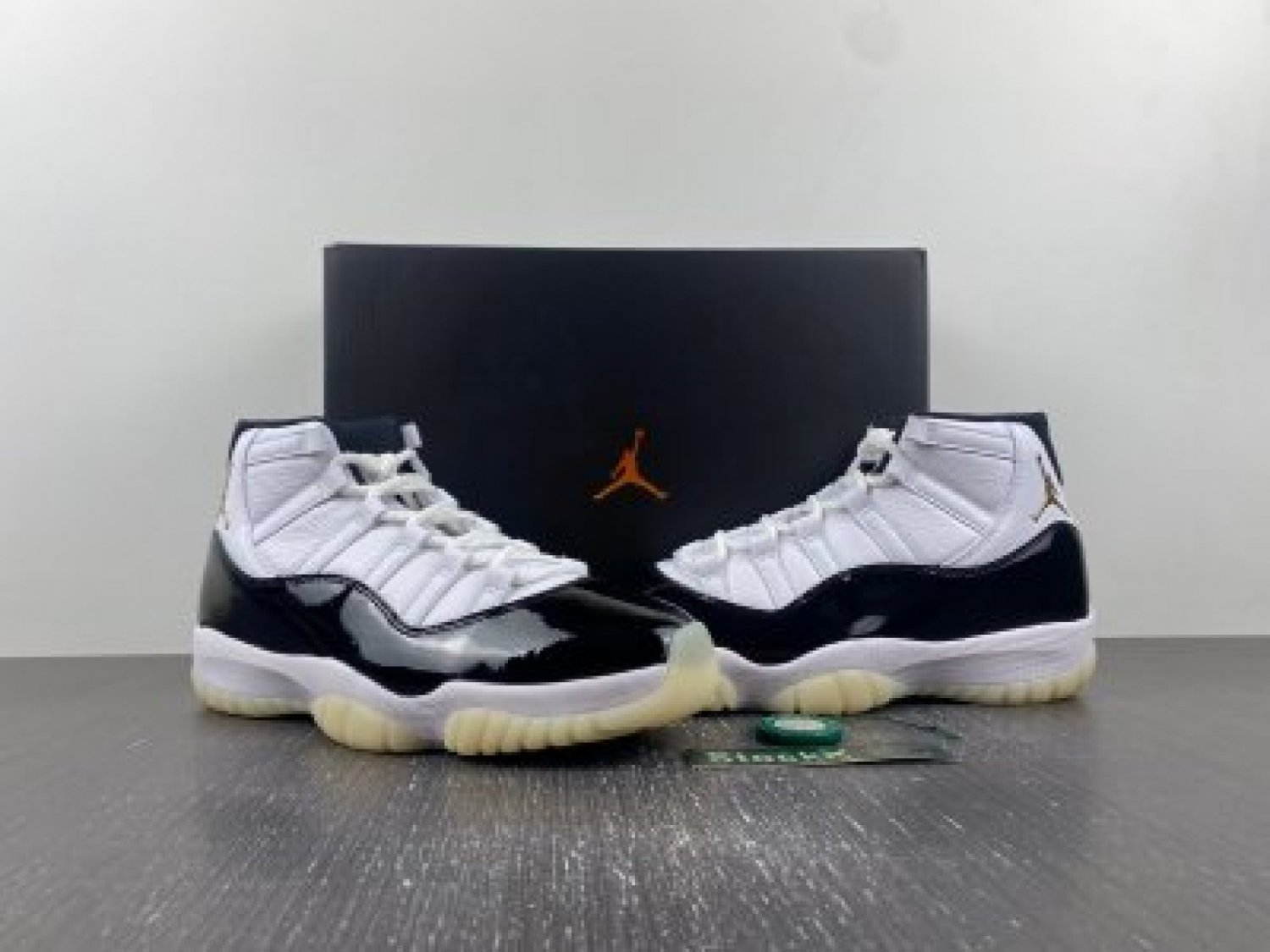 Nike Air Jordan 11 Retro DMP Gratitude (2023)