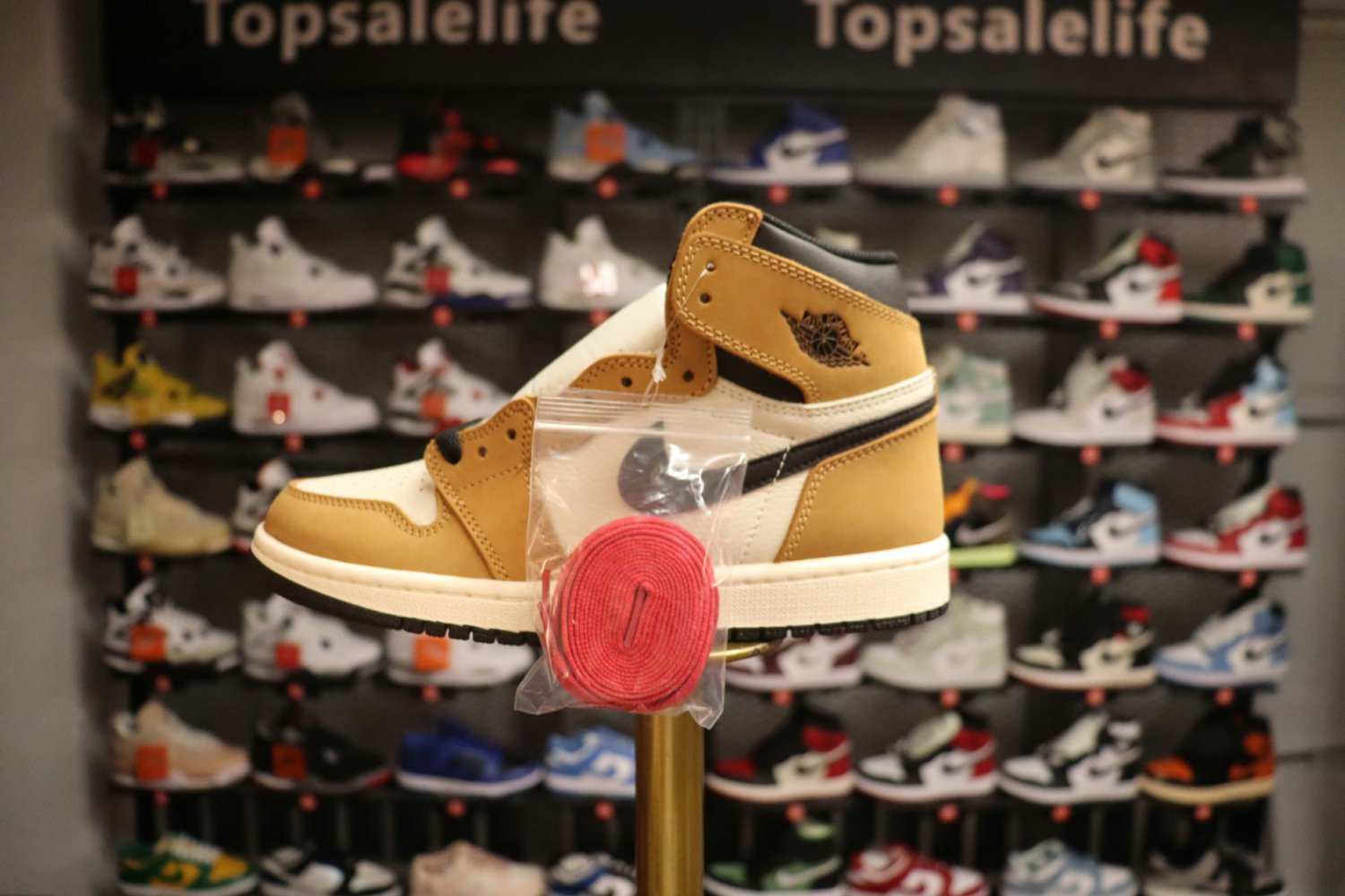 Nike Air Jordan 1 Retro High Rookie of the Year_2