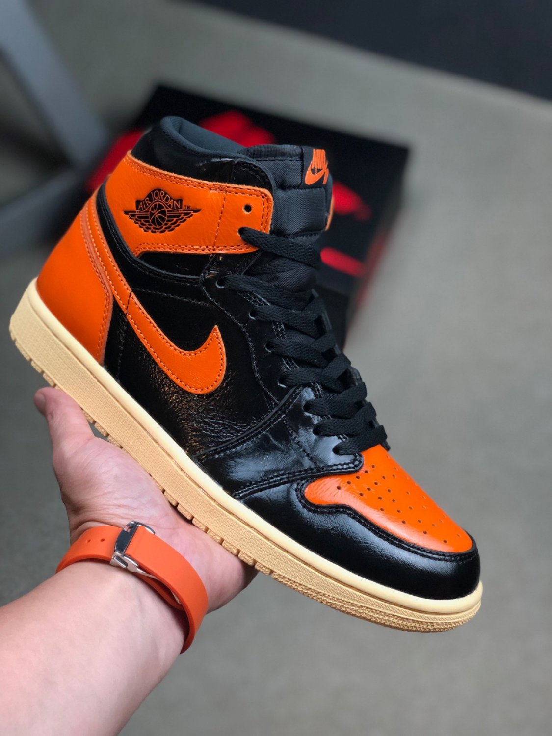 Nike Air Jordan 1 Retro High Shattered Backboard 3.0_4