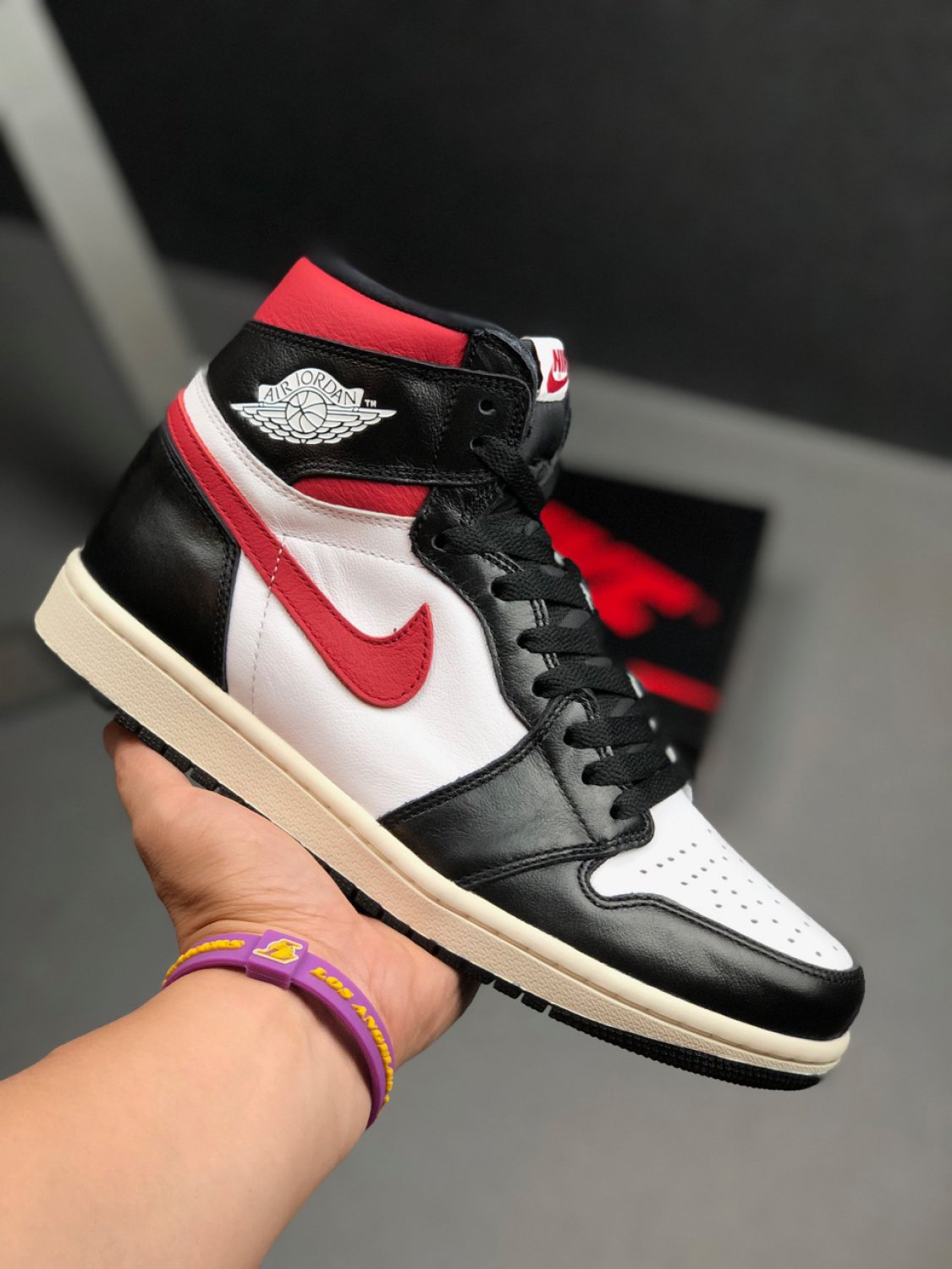 Nike Air Jordan 1 Retro High Black Gym Red