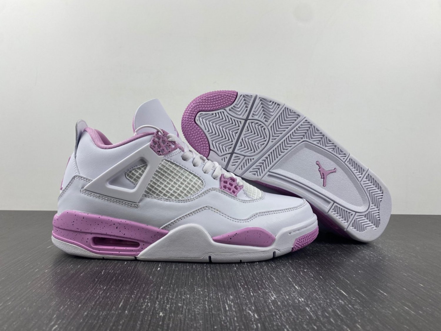 Nike Air Jordan 4 White Pink