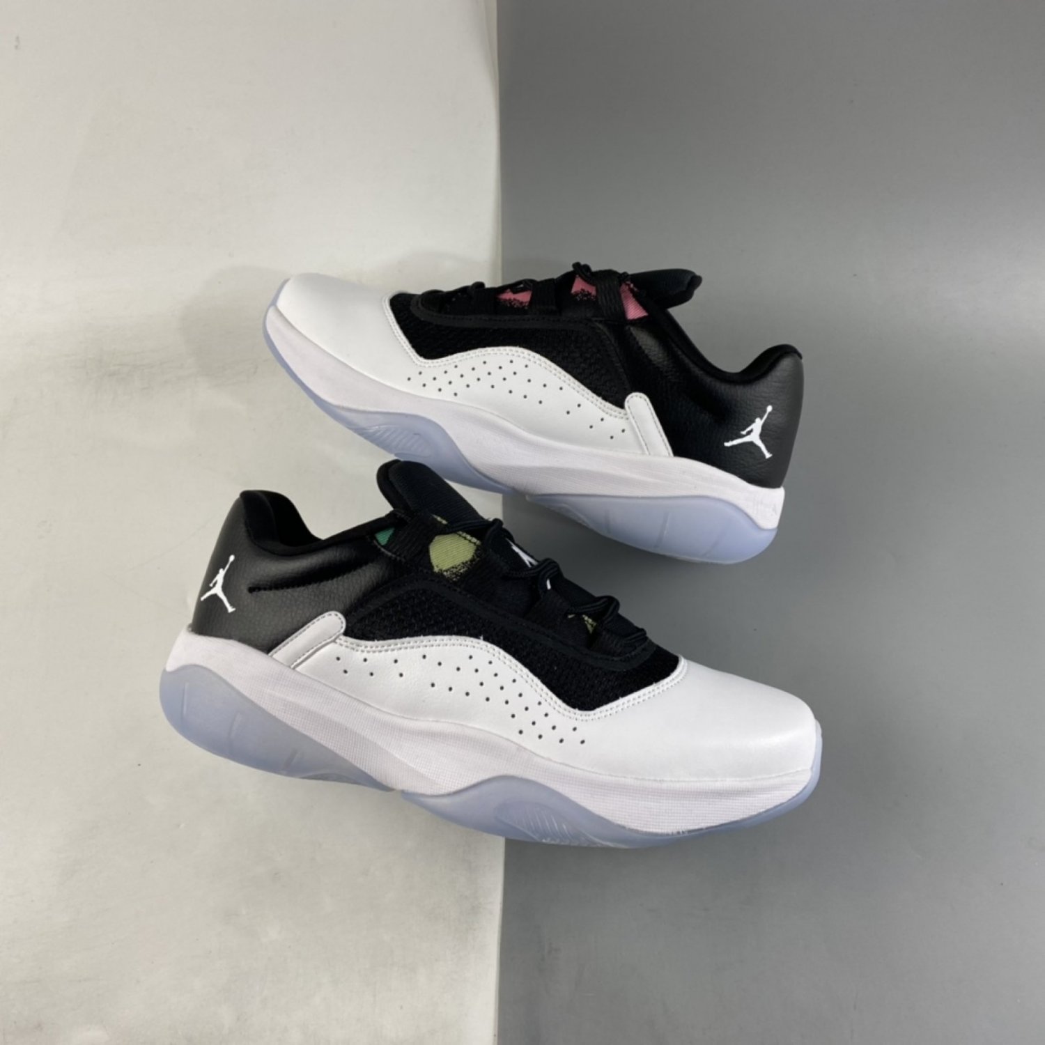 NIKE Air Jordan 11 CMFT Low &acirc;��South Beach&acirc;�� White Black