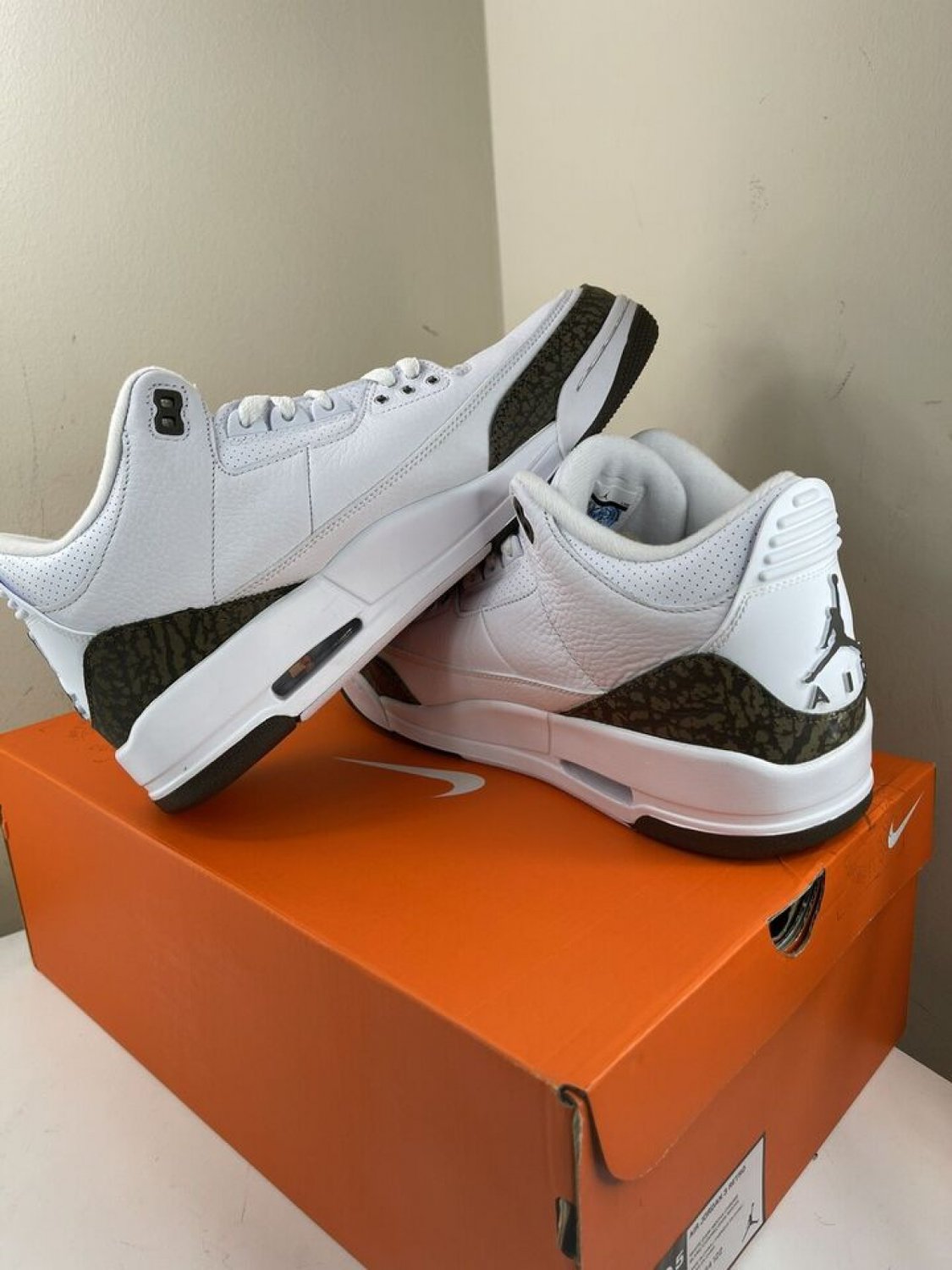 Nike Jordan 3 Retro White Mocha