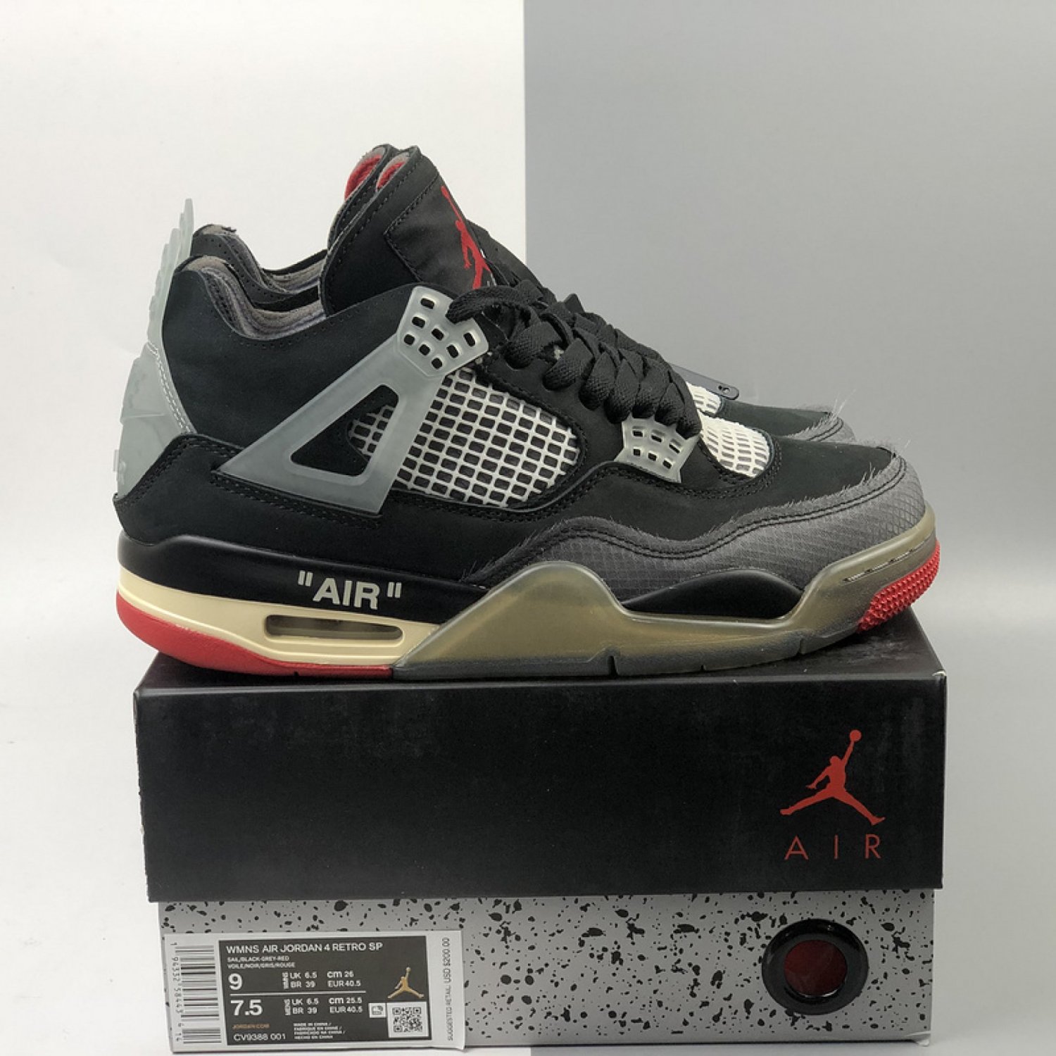 Off-White x Air Jordan 4 Retro