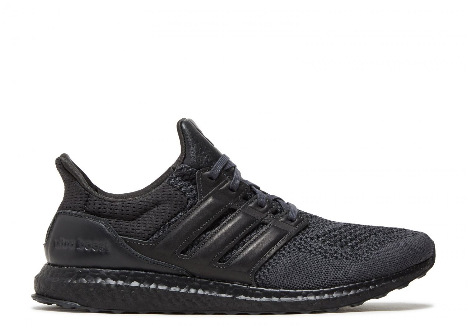 UltraBoost 1.0 DNA Carbon