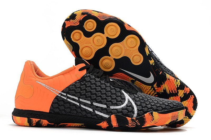 React Gato IC Indoor - BlackWhiteOrangeSmoke Grey