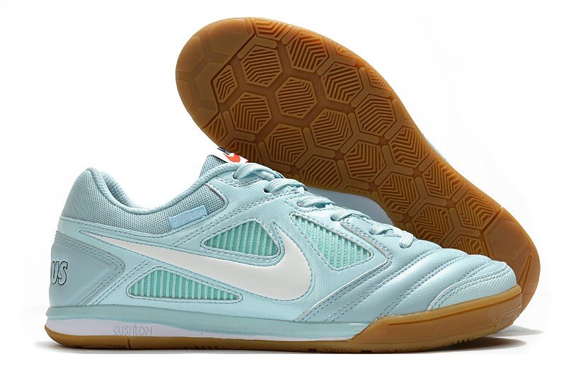 Supreme x SB Gato Blue - Light Armory BlueWhite-Neutral Indigo