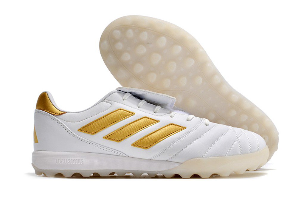 Copa Gloro Turf - WhiteGold