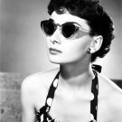 Actress Audrey Hepburn Photo 17