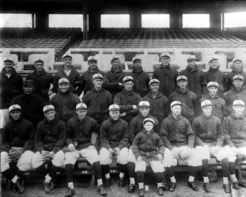 1913 Cincinnati Reds Team Photo