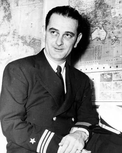 Lieutenant Commander Lyndon Johnson WWII Photo 2