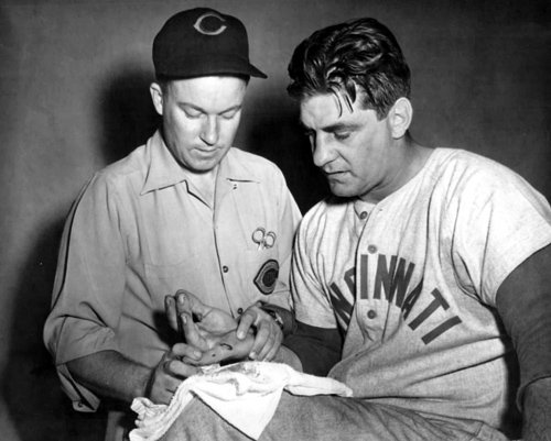 Cincinnati Reds Ted Kluszewski Photo 6