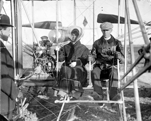 Katharine and Wilbur Wright Pont-Long, France 1909 Photo