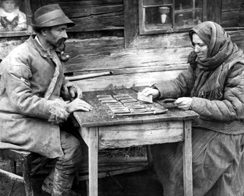 Vintage Tarot Reading Photo