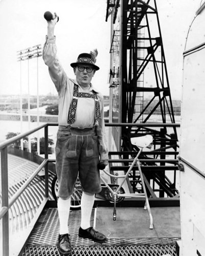 Milwaukee Brewers Original Bernie Brewer Milt Mason Photo