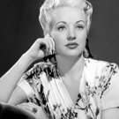 Actress Betty Grable Photo 13