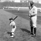 New York Yankees Babe Ruth and Mascot 1922 Photo