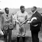 New York Yankees Babe Ruth Talking to Two Suits 1928 Photo