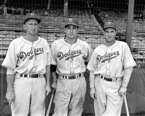 Brooklyn Dodgers Dick Whitman, Carl Furillo, and Arky Vaughan 1847 Photo