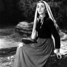 Actress Jennifer Jones Photo 7