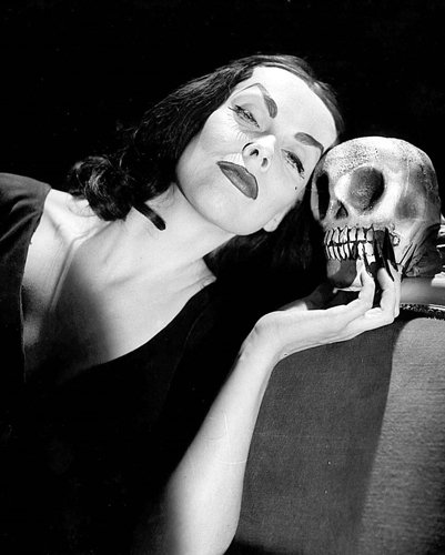 Maila Nurmi AKA Vampira Photo 8