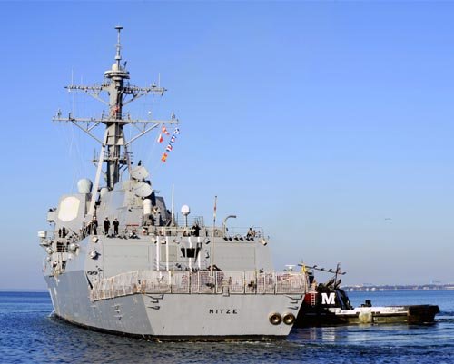 USS Nitze DDG-94 Photo 2
