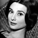 Actress Audrey Hepburn Photo 34