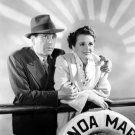 Humphrey Bogart and Mary Astor in Across the Pacific Photo