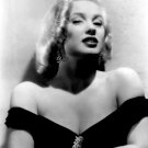 Actress Mamie Van Doren Photo 11