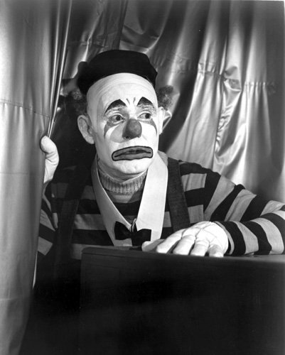 Emmett Kelly As A Clown Photo   60b855f51877c 508785b 