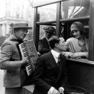 Norman McNeil, Buster Keaton and Marceline Day in The Cameraman Photo