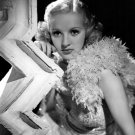 Actress Betty Grable Photo 27