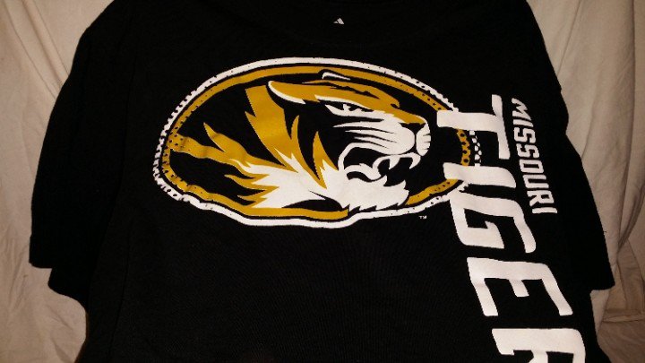 Missouri Tigers Xl Mens Short Sleeve T Shirt Adidas 100 Cotton 