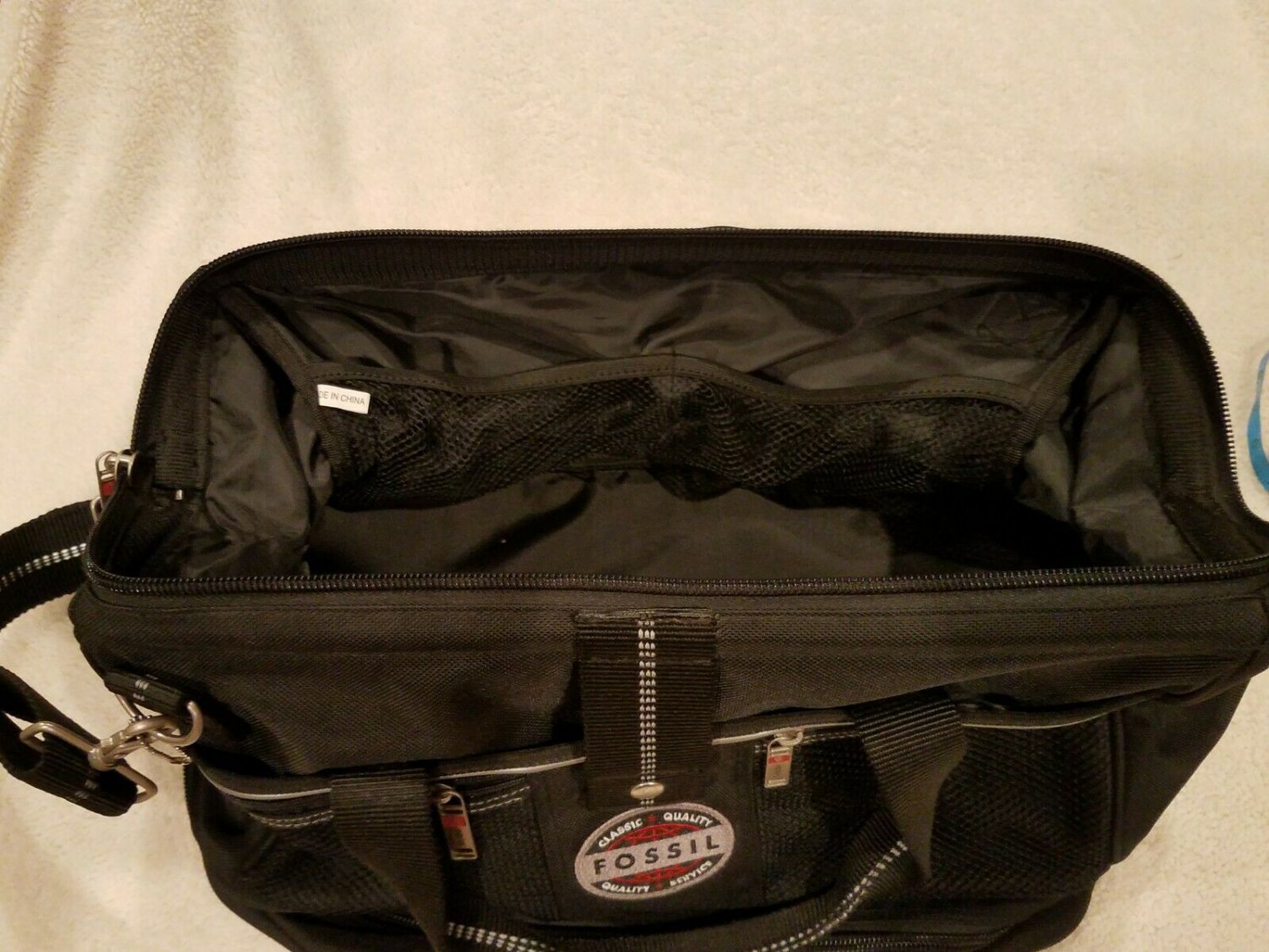 fossil weekender bag sale