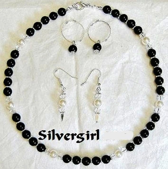 Basic Black and White Glass Pearl Necklace and Earrings