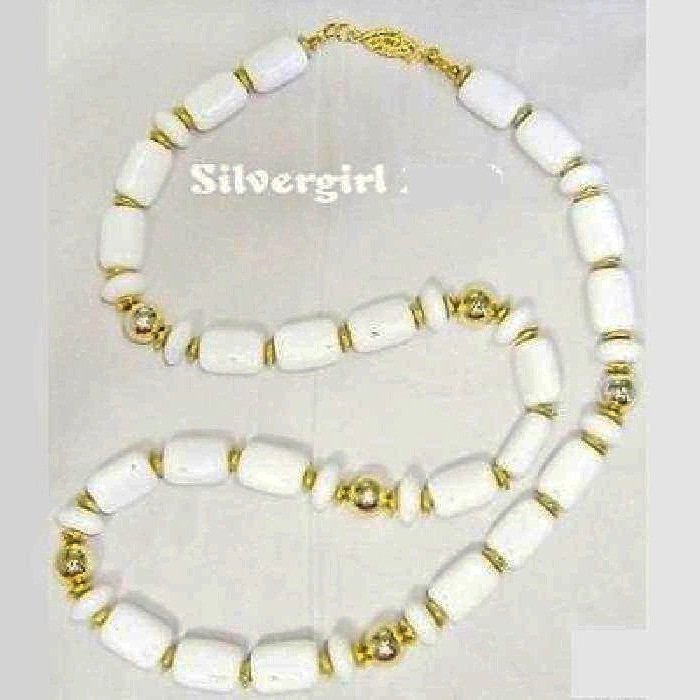 Vintage White Gold Glass Beaded Necklace